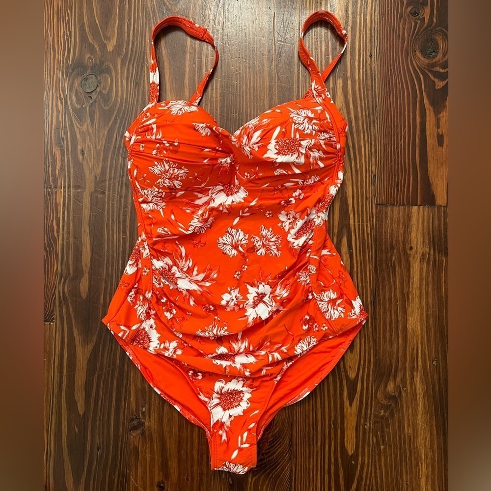 NIPTUCK SWIM Red and White Floral Print Swimsuit One Piece Bathing Suit - Picture 3 of 7